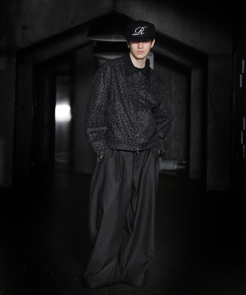 ROCKPSYCHO(ロックサイコ)の「レオパードクロップワークジャケットネイビー(デニムジャケット・メンズ・ダークネイビー・MEDIUM/LARGE)」の5枚目の写真