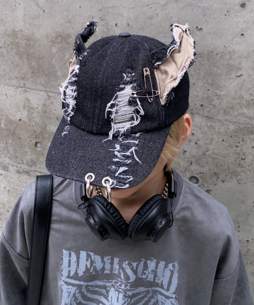 lilful(リルフル)の「【26年春夏新作】ダメージ加工耳付きメタルパーツデニムキャップ(キャップ・メンズ・ブラック系その他・F)」の2枚目の写真