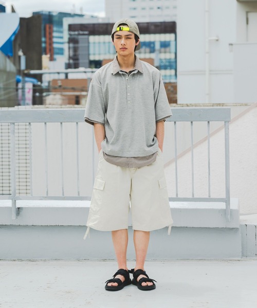 niko and...(ニコアンド)の「ワイドカーゴショーツ(カーゴパンツ・メンズ・ブラック/カーキ/アイボリー・LARGE/MEDIUM)」の3枚目の写真
