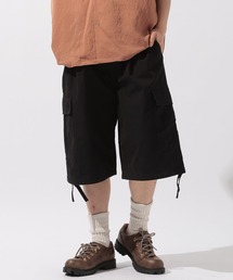 ワイドカーゴショーツ