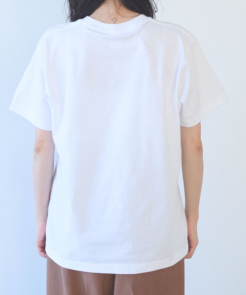 yuni（ユニ　）の「CHORUS embroidery　Tシャツ（Tシャツ/カットソー・レディース・ホワイト/グレー・FREE）」の18枚目の写真