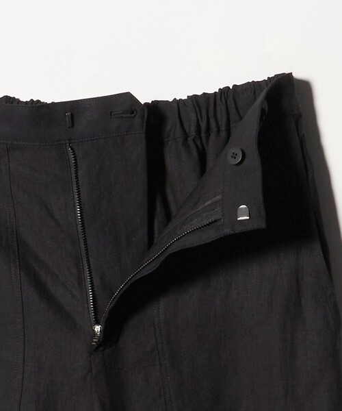 UNITED ARROWS（ユナイテッドアローズ）の「リネン パッチポケット イージーパンツ ‐ウォッシャブル‐（その他パンツ・レディース・ナチュラル/ピンク/ブラック・34/38/36）」の14枚目の写真