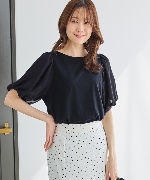 Honeys（ハニーズ）の「【ハニさら・接触冷感・吸水速乾・ＵＶカット・遮熱】ボリューム袖Ｔシャツ（Tシャツ/カットソー・レディース・ネイビー/アイボリー/グレイッシュベージュ/サックスブルー/ブラック/ブラウン/ダークグリーン/ダークブルー/レッド系1・3L/L/LL/M/S）」の18枚目の写真