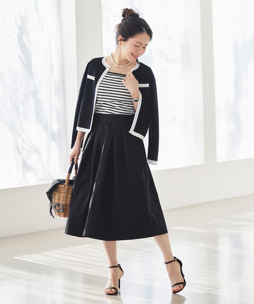 &BLOOM(アンドブルーム)の「UVカット スクエアネック トップス バストパッド付 &BLOOM(アンドブルーム)(Tシャツ/カットソー・レディース・ブラック×ホワイト/ホワイト/ブラック・フリー)」の20枚目の写真