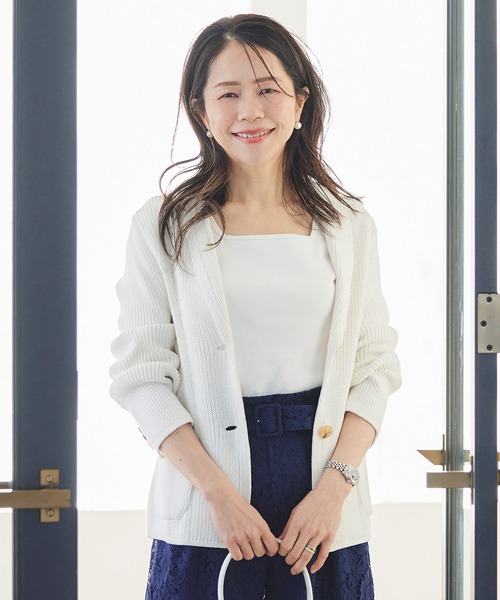 &BLOOM(アンドブルーム)の「UVカット スクエアネック トップス バストパッド付 &BLOOM(アンドブルーム)(Tシャツ/カットソー・レディース・ブラック×ホワイト/ホワイト/ブラック・フリー)」の5枚目の写真