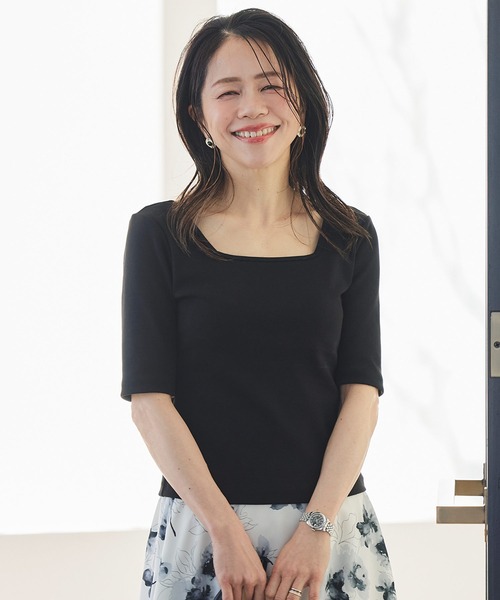 &BLOOM(アンドブルーム)の「UVカット スクエアネック トップス バストパッド付 &BLOOM(アンドブルーム)(Tシャツ/カットソー・レディース・ブラック×ホワイト/ホワイト/ブラック・フリー)」の12枚目の写真
