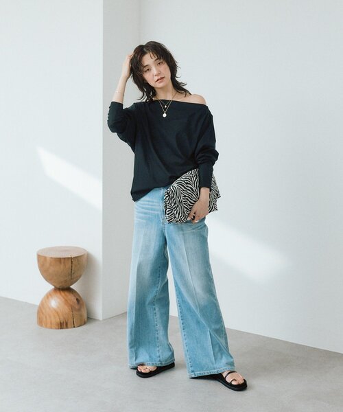 RIVE DROITE(リヴドロワ)の「【大人の肌見せ/抜け感◎/接触冷感/汗じみ防止付き】シアードルマンカットソー(Tシャツ/カットソー・レディース・ブラック/オフホワイト/グレイッシュベージュ・FREE)」の22枚目の写真