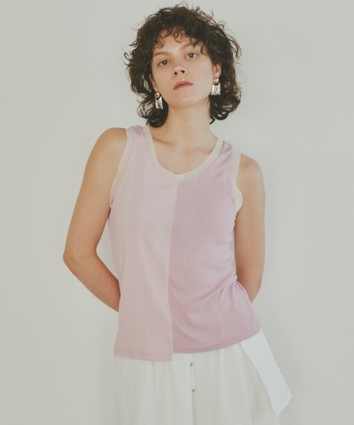 Muel Chic(ミュエルシック)の「Ease tank top イーズタンクトップ(タンクトップ・レディース・ブラック/スカイブルー/ピンク/ホワイト・FREE)」の4枚目の写真