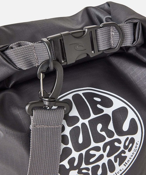 rip curl(リップカール)の「RIP CURL/リップカール バレルバッグ SURF SERIES BARREL BAG 20L 14SMUT(ショルダーバッグ・メンズ・ブラック・FREE)」の8枚目の写真