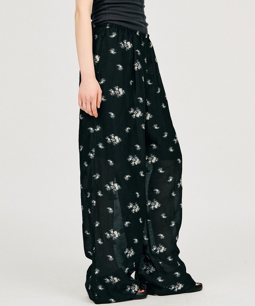 PRANK PROJECT(プランクプロジェクト)の「【Pre-Order】フラワージャガードラウンジパンツ / Flower Jacquard Lounge Pants(その他パンツ・レディース・ピンク/チャコールグレー・36/38)」の6枚目の写真