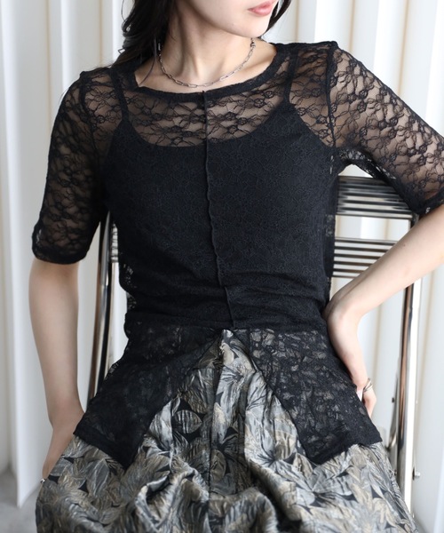 YENNA(イェンナ)の「シアーレースセンタースリット半袖ブラウス/レースTシャツ(Tシャツ/カットソー・レディース・ブラック/アイボリー・FREE)」の13枚目の写真