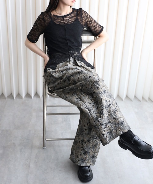 YENNA(イェンナ)の「シアーレースセンタースリット半袖ブラウス/レースTシャツ(Tシャツ/カットソー・レディース・ブラック/アイボリー・FREE)」の14枚目の写真