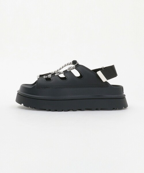 UGG＞ W GOLDENGLOW TOGGLE（サンダル）｜UGG（アグ）のファッション