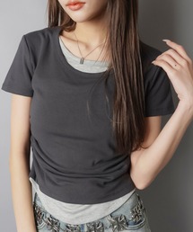重ね着要らず これだけ1枚。配色レイヤード半袖コンパクトT