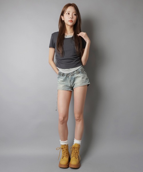 SPINNS（スピンズ）の「重ね着要らず これだけ1枚。配色レイヤード半袖コンパクトT（Tシャツ/カットソー・レディース・チャコール/ネイビー/ブラック/グレー/オフホワイト・ONESIZE）」の9枚目の写真