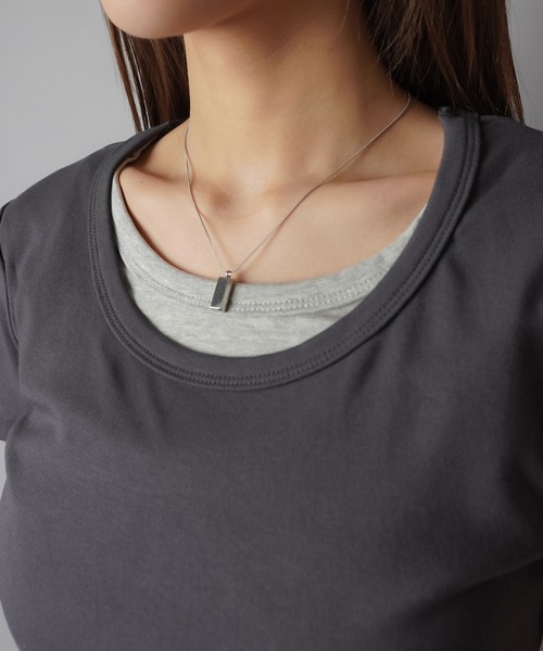 SPINNS（スピンズ）の「重ね着要らず これだけ1枚。配色レイヤード半袖コンパクトT（Tシャツ/カットソー・レディース・チャコール/ネイビー/ブラック/グレー/オフホワイト・ONESIZE）」の8枚目の写真