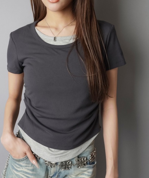 SPINNS（スピンズ）の「重ね着要らず これだけ1枚。配色レイヤード半袖コンパクトT（Tシャツ/カットソー・レディース・チャコール/ネイビー/ブラック/グレー/オフホワイト・ONESIZE）」の22枚目の写真