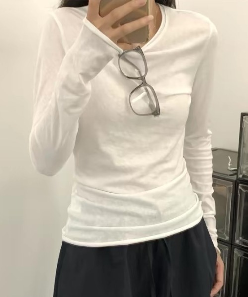 CELENA BEATS(セレナビーツ)の「シアー フィット ロング スリーブ ロングTシャツ(Tシャツ/カットソー・レディース・パープル/ホワイト/ブラック/グレー/ブルー・FREE)」の1枚目の写真