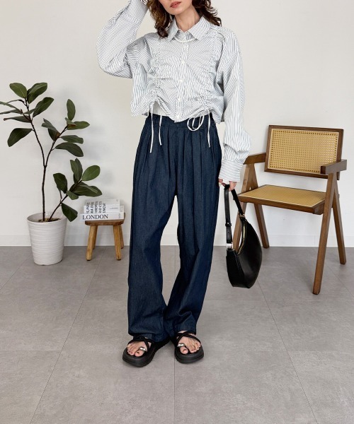 RCD(アールシーディー)の「エアリーデニムタックカーブパンツ(デニムパンツ・レディース・ネイビー/ライトブルー/ワンウォッシュ・3L/LL/L/M/4L)」の6枚目の写真