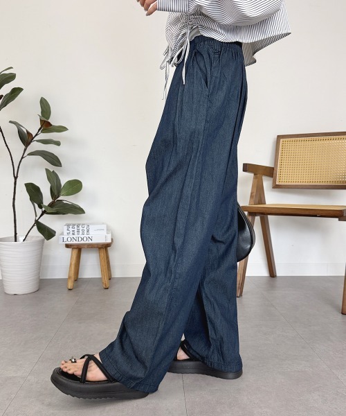 RCD(アールシーディー)の「エアリーデニムタックカーブパンツ(デニムパンツ・レディース・ネイビー/ライトブルー/ワンウォッシュ・3L/LL/L/M/4L)」の21枚目の写真