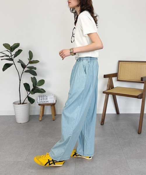RCD(アールシーディー)の「エアリーデニムタックカーブパンツ(デニムパンツ・レディース・ネイビー/ライトブルー/ワンウォッシュ・3L/LL/L/M/4L)」の19枚目の写真