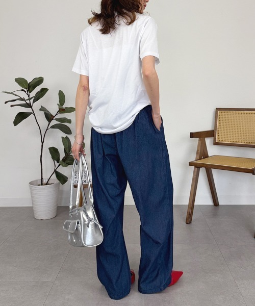 RCD(アールシーディー)の「エアリーデニムタックカーブパンツ(デニムパンツ・レディース・ネイビー/ライトブルー/ワンウォッシュ・3L/LL/L/M/4L)」の16枚目の写真