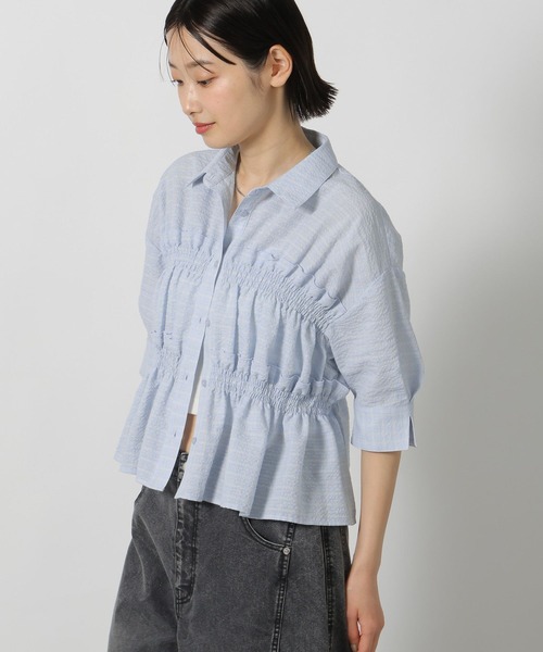 LAKOLE(ラコレ)の「チェックフリルシャツ半袖 / 689400(シャツ/ブラウス・レディース・ブルー/アイボリー/ブラック・FREE)」の1枚目の写真
