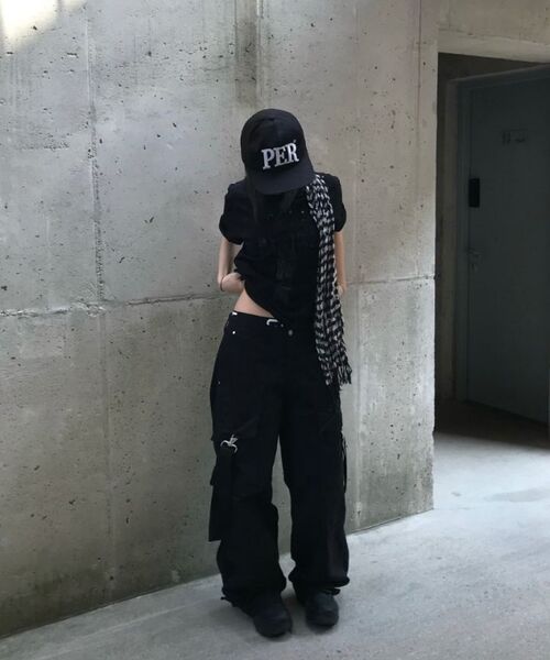 ROARINGRAD(ロアリングラド)の「クロスデミッジスラブTシャツブラック(Tシャツ/カットソー・レディース・その他・MEDIUM/LARGE)」の10枚目の写真