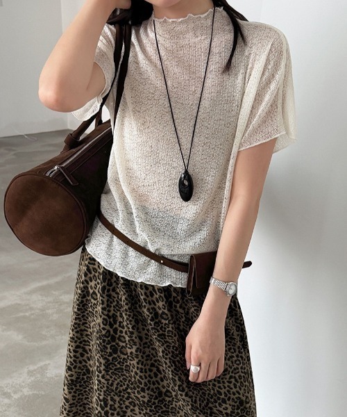 CHUN CHUN NOTES(チュンチュンノーツ)の「26SS/シアーモックネック半袖トップス(Tシャツ/カットソー・レディース・ブラック/アイボリー・F)」の7枚目の写真