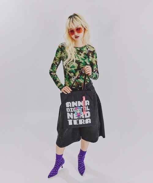 anna sui nyc(アナ スイ エヌ ワイ シー)の「TERA つぶやきCAMOメッシュトップス(Tシャツ/カットソー・レディース・カーキ・FREE)」の15枚目の写真
