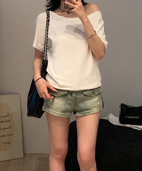 mielu(ミエル)の「ワンショルダールーズTシャツ(Tシャツ/カットソー・レディース・ネイビー/グレー/ブラック/ホワイト・LARGE/MEDIUM)」の6枚目の写真