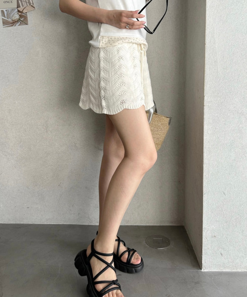 TREOVER(トレオーバー)の「リラックス感漂うニットショートパンツ(その他パンツ・レディース・オフホワイト/ブラック・FREE)」の8枚目の写真