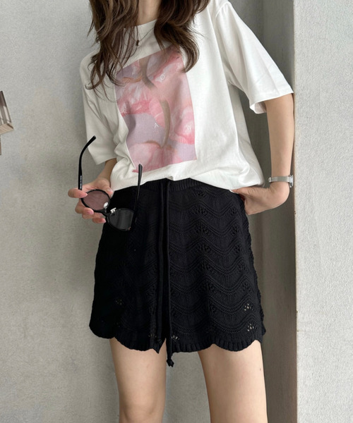 TREOVER(トレオーバー)の「リラックス感漂うニットショートパンツ(その他パンツ・レディース・オフホワイト/ブラック・FREE)」の4枚目の写真