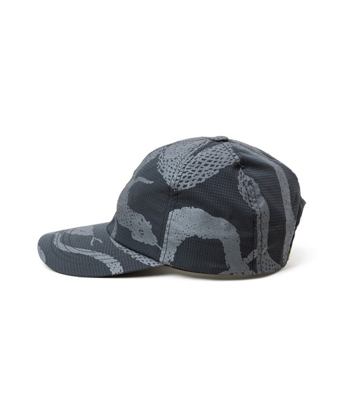 CALEE（キャリー）の「DOTAIR(R) SNAKE PATTERN SOLID CAP ＜REFLECTOR＞（キャップ・メンズ・ブラック・FREE）」の4枚目の写真
