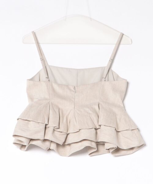 CLANE（クラネ）の「CLANE BUBBLE PEPLUM CAMI TOPS（キャミソール・レディース・ベージュ/ブラック・1/2）」の6枚目の写真