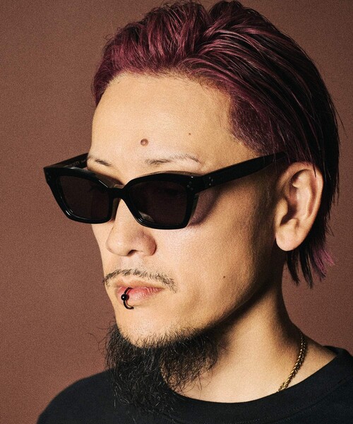 Subciety(サブサエティ)の「Sunglasses-sting-(サングラス・メンズ・イエロー/スモーク・FREE)」の11枚目の写真