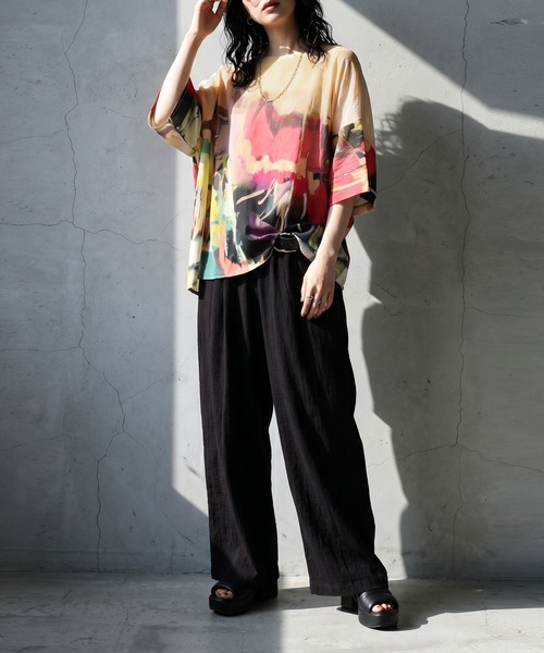 antiqua(アンティカ)の「アート柄 デザイン ブラウス(シャツ/ブラウス・レディース・MIX・ONESIZE)」の5枚目の写真
