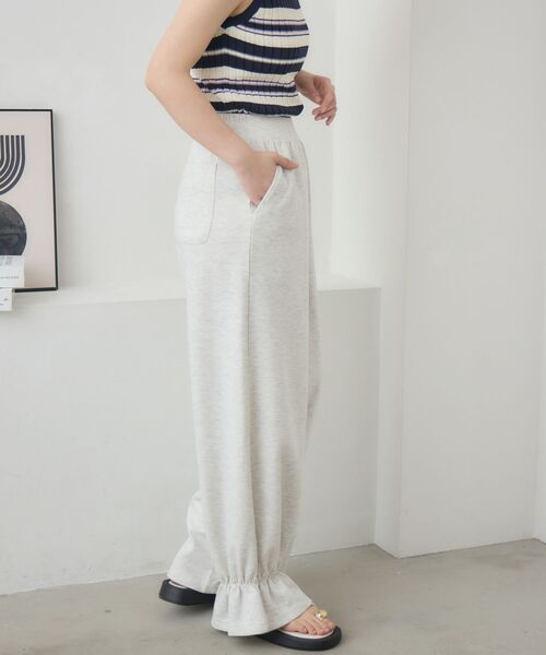 RETRO GIRL(レトロガール)の「裾フリルスウェットPT(その他パンツ・レディース・ブラウン/ホワイト系その他/ブラック・FREE)」の10枚目の写真