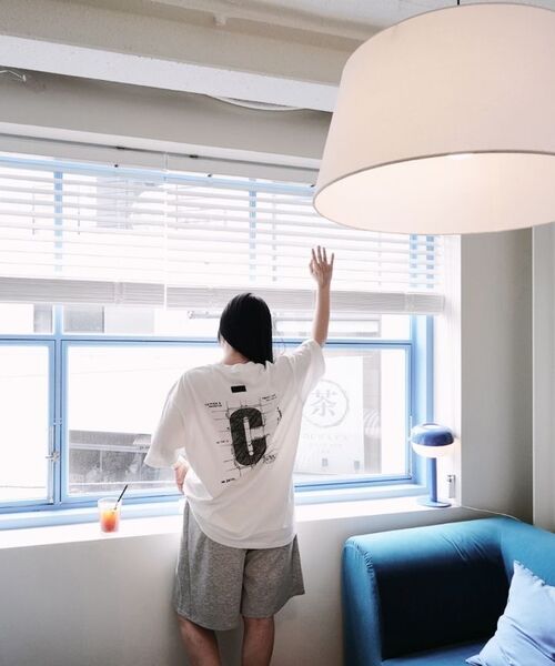 CREAM SODA LAB(クリームソーダラボ)の「グラウンドプランロゴスクエアワッペン半袖Tシャツアイボリー(Tシャツ/カットソー・メンズ・その他・LARGE/X-LARGE)」の8枚目の写真