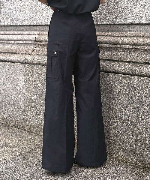 JENNE（ジェンヌ）の「JENNE美脚カーゴパンツ（デニムパンツ・レディース・カーキ/ブラック・SMALL/MEDIUM/LARGE）」の5枚目の写真