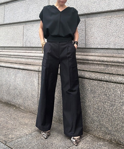 JENNE（ジェンヌ）の「JENNE美脚カーゴパンツ（デニムパンツ・レディース・カーキ/ブラック・SMALL/MEDIUM/LARGE）」の6枚目の写真