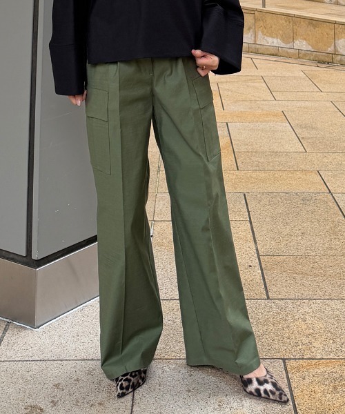 JENNE（ジェンヌ）の「JENNE美脚カーゴパンツ（デニムパンツ・レディース・カーキ/ブラック・SMALL/MEDIUM/LARGE）」の21枚目の写真