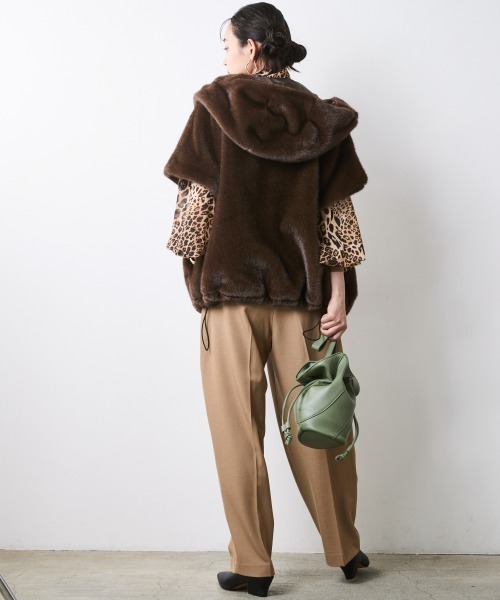 CHIC STYLE(シックスタイル)の「バルーンパンツ<大きいサイズ有>シックスタイル(その他パンツ・レディース・ベージュ/チャコール・LL/3L/5L/4L/L/M)」の17枚目の写真