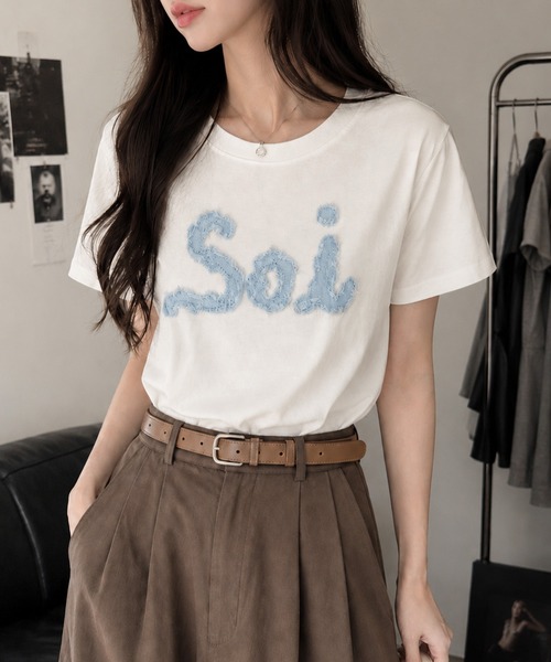 Soi（clothing）（ソイ クロージング）の「【Soi】コットンフリンジロゴパッチTシャツ（Tシャツ/カットソー・レディース・ホワイト/ブラック/オートミール・LARGE/SMALL/MEDIUM）」の8枚目の写真