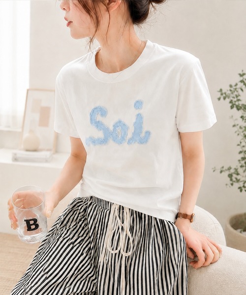 Soi（clothing）（ソイ クロージング）の「【Soi】コットンフリンジロゴパッチTシャツ（Tシャツ/カットソー・レディース・ホワイト/ブラック/オートミール・LARGE/SMALL/MEDIUM）」の20枚目の写真