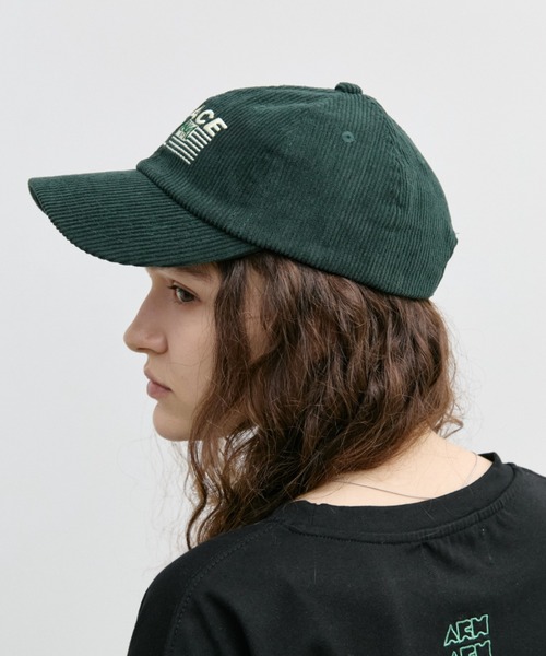 Auntie Rosa Holiday(アンティローザホリデー)の「コーデュロイ刺繍CAP(キャップ・レディース・ブラック/グリーン・FREE)」の10枚目の写真