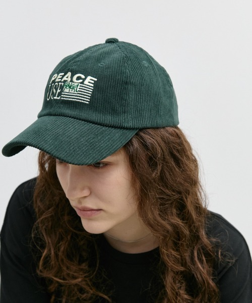 Auntie Rosa Holiday(アンティローザホリデー)の「コーデュロイ刺繍CAP(キャップ・レディース・ブラック/グリーン・FREE)」の8枚目の写真