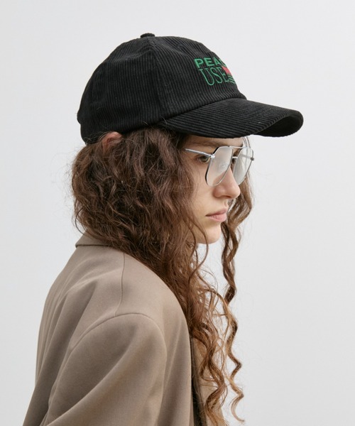 Auntie Rosa Holiday(アンティローザホリデー)の「コーデュロイ刺繍CAP(キャップ・レディース・ブラック/グリーン・FREE)」の6枚目の写真