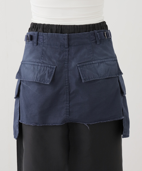 INSCRIRE(アンスクリア)の「INSCRIRE/アンスクリア Cargo Layered Skirt スカート(スカート・レディース・ネイビー/カーキ・36/38)」の15枚目の写真