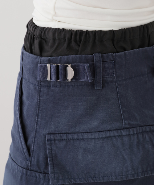 INSCRIRE(アンスクリア)の「INSCRIRE/アンスクリア Cargo Layered Skirt スカート(スカート・レディース・ネイビー/カーキ・36/38)」の16枚目の写真